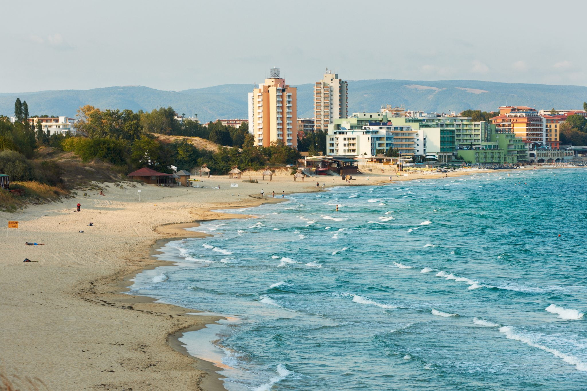 Bulgaria așteaptă turiștii români cu oferte de la 8 euro pe noaptea de cazare