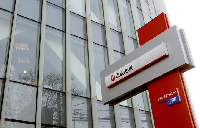 Credite pentru microîntreprinderi cu garanție EaSI, prin UniCredit
