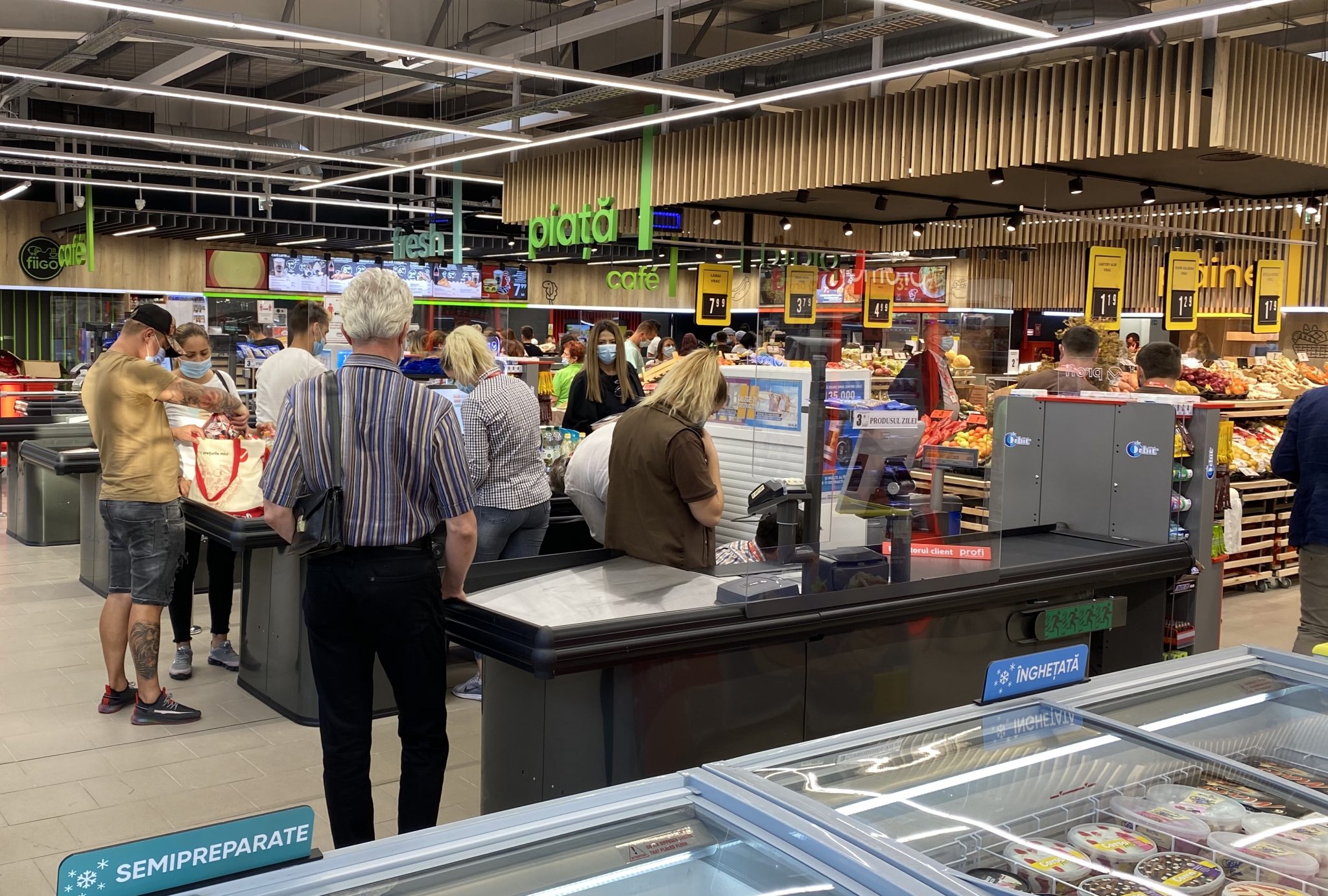 A fost inaugurat primul concept store Profi din România
