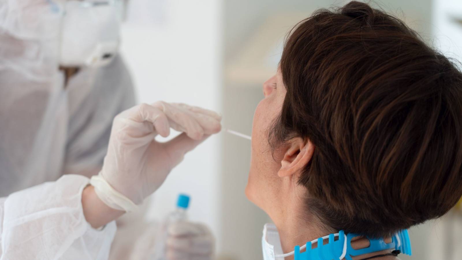 Un nou test pentru coronavirus oferă rezultate în mai puțin de 40 de minute