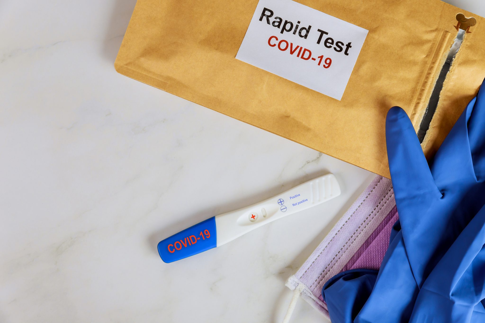 Roche lansează un test ultra rapid de depistare a infectării cu noul coronavirus