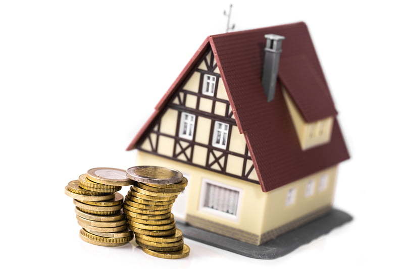 Industria asigurărilor, scăderi de peste 20% la nivel global