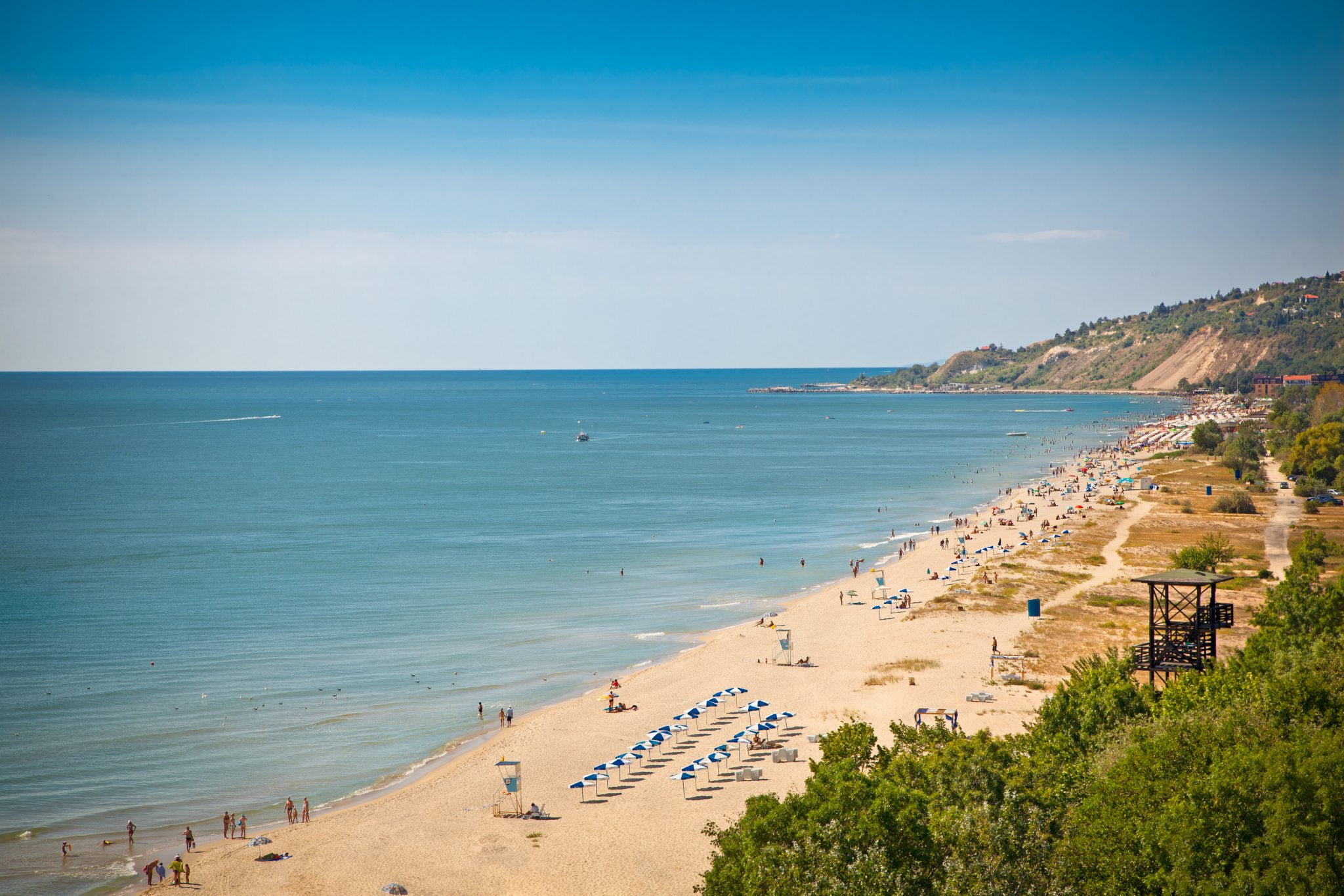 Interesul românilor pentru vacanțele în Bulgaria s-a triplat de când au fost eliminate toate restric...