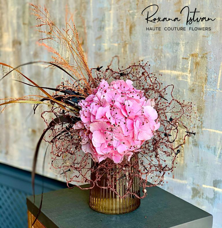 Designerul floral Roxana Istvan își deschide propriul atelier