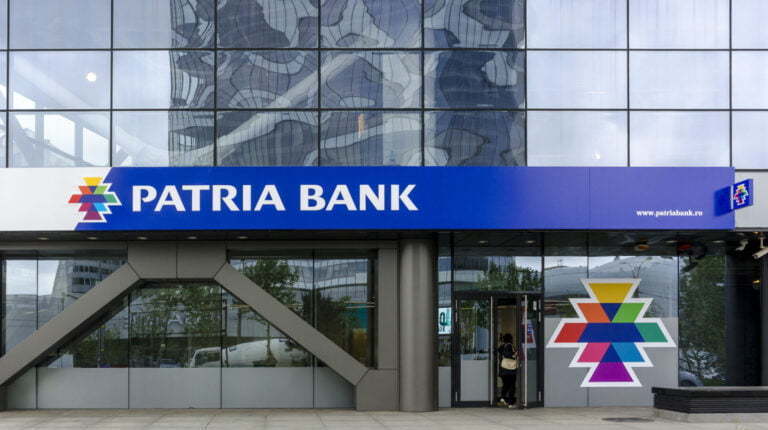 Patria Bank b scaled e1608022814609