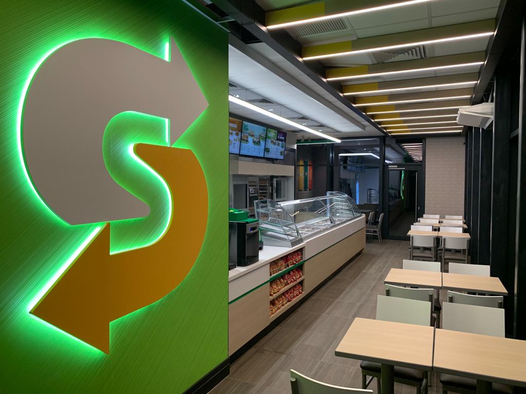Extindere în pandemie. Subway România deschide un nou restaurant în Bistrița