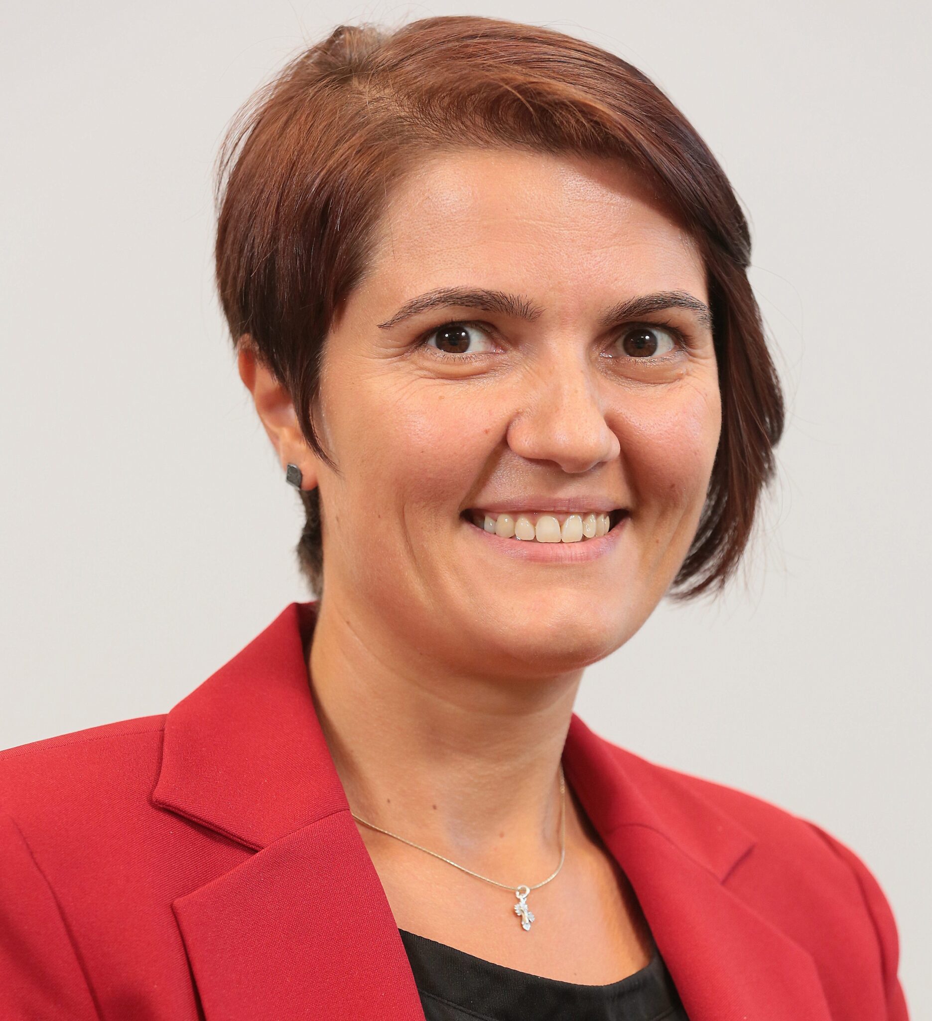 Steluța Leu, Quality Business Partner la Schneider Electric România
