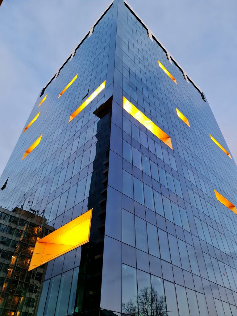 One Tower poate fi vizitată și închiriată în mod digital, prin platforma Bright Spaces 3 One Tower b