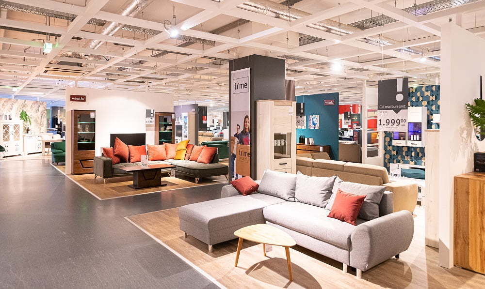 XXXLutz, al doilea retailer de mobilă din lume, intră pe piața din România