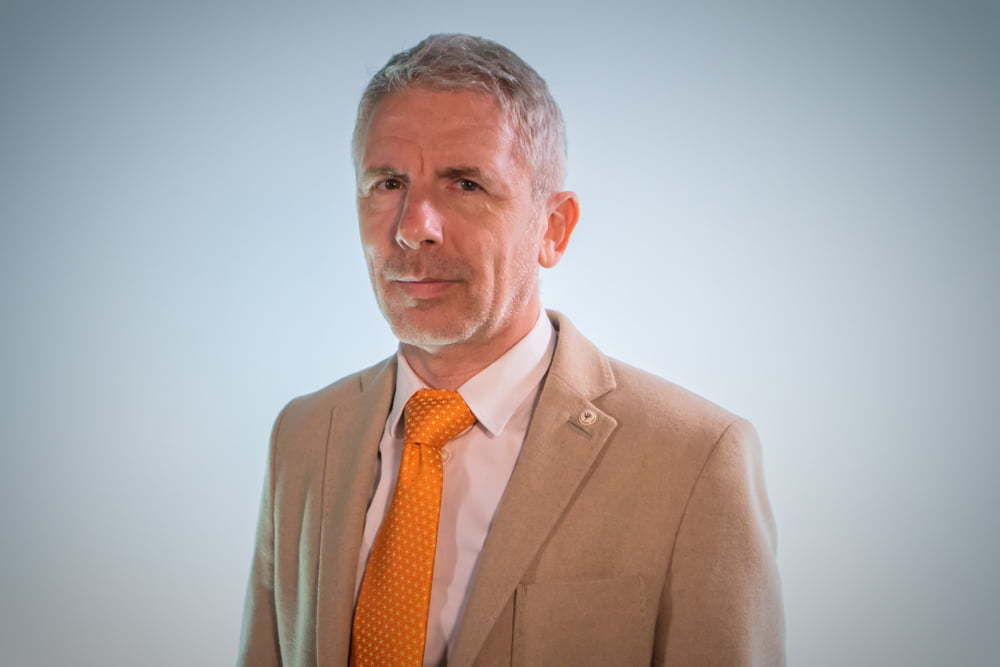 Marius Ionescu, Benefito Mobile: Cumperi de la hypermarket și primești minute pe cartela de telefon