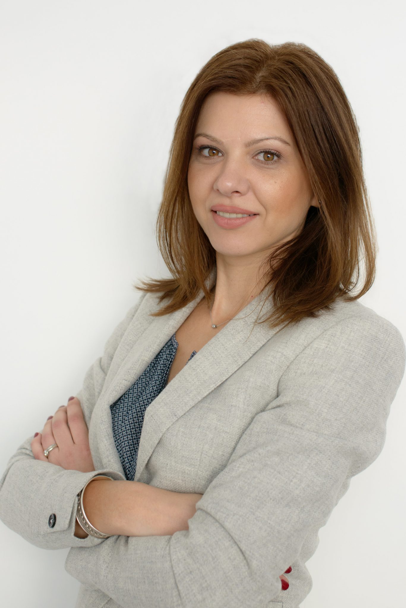 Diana Enachescu-IziDoc