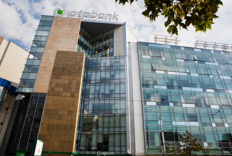 OTP Bank b