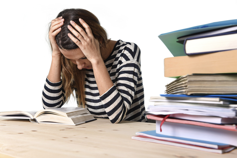 10 sfaturi despre cum poți fi alături de copilul tău pe durata examenelor