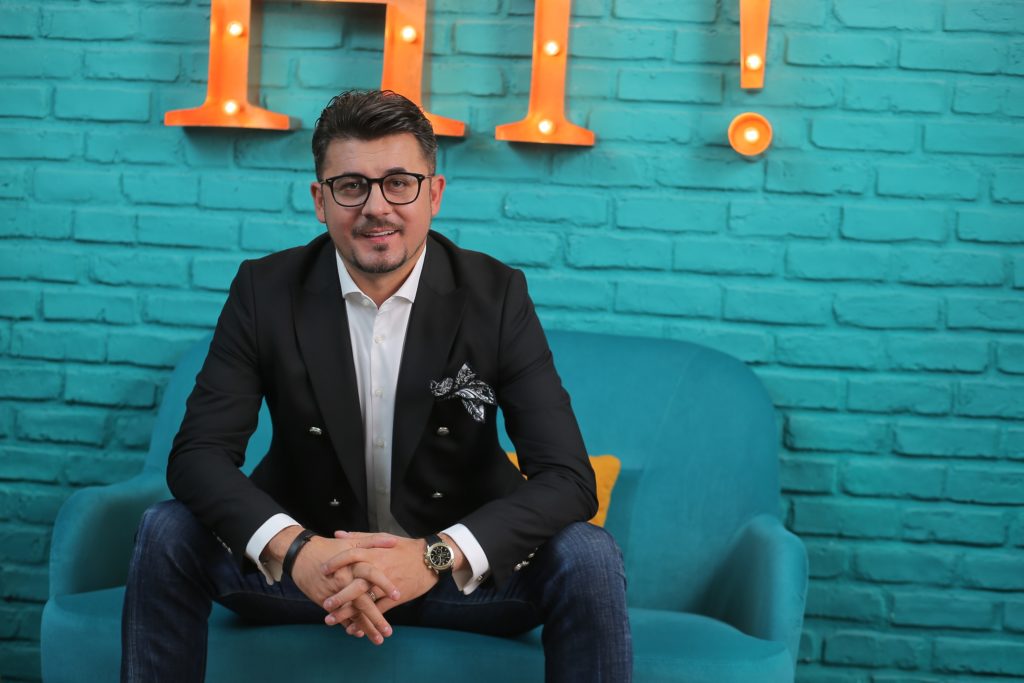 Cristian Onețiu și George Buhnici fac echipă pentru a ajuta pro bono antreprenorii afectați de pande...