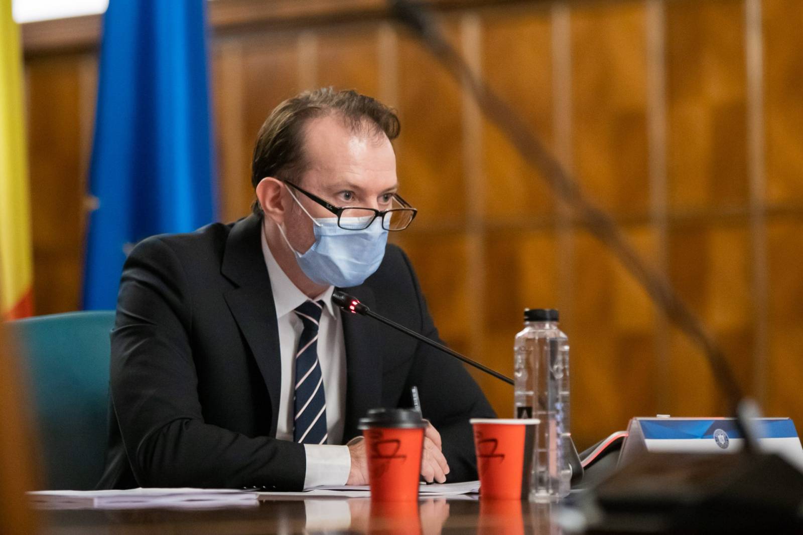 Taxele și impozitele nu vor crește în acest an. Investitorii străini, la discuții cu prim-ministrul