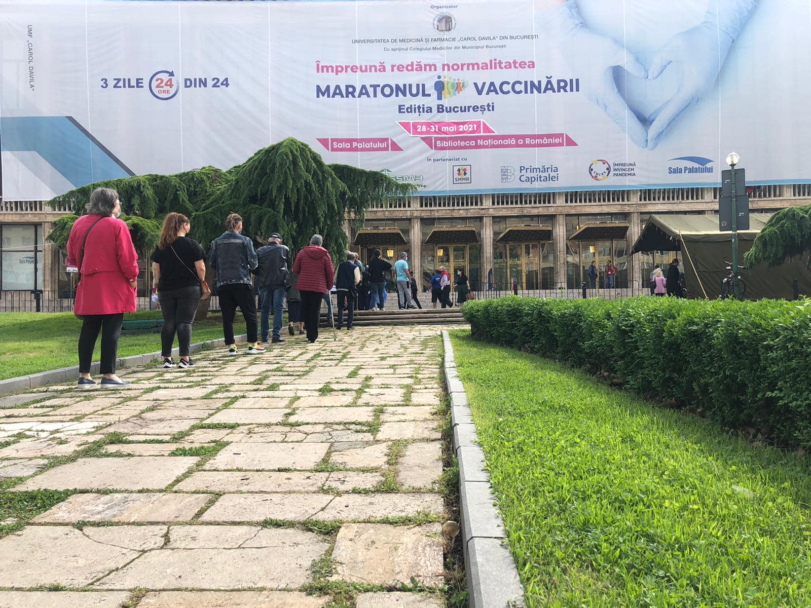 Record la a doua ediție a maratonului vaccinării din București. Peste 23.000 de persoane vaccinate