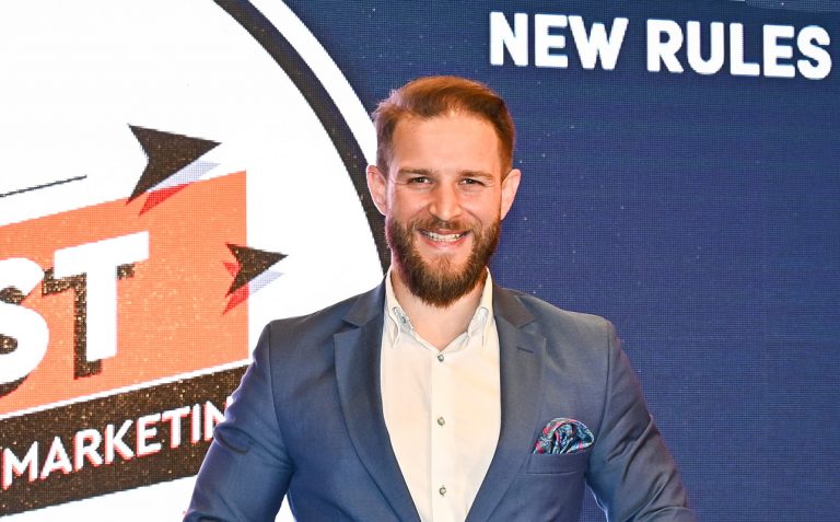 Alex Grecu-public speaking