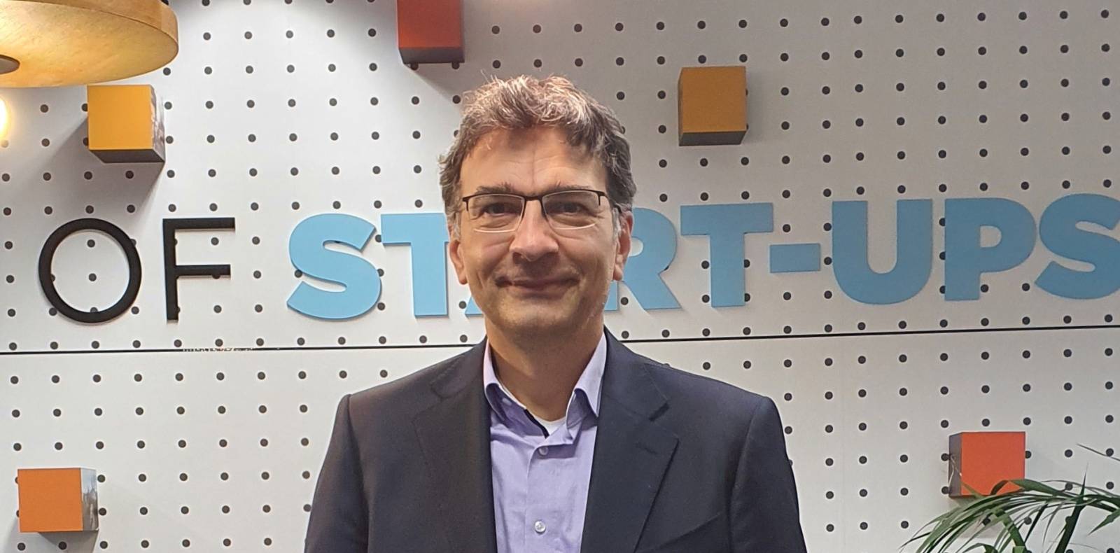 Soluții românești de creștere a productivității e-mailului, disponibile în UiPath Marketplace