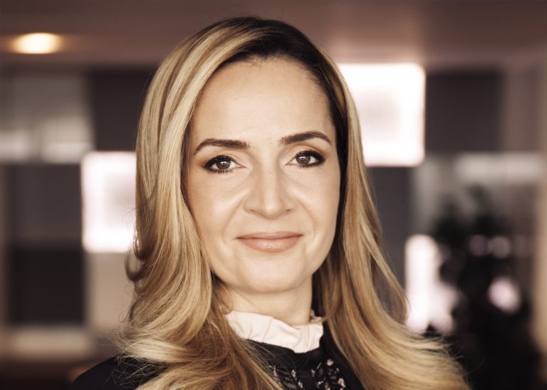 Simona Panait-Samsung Romania