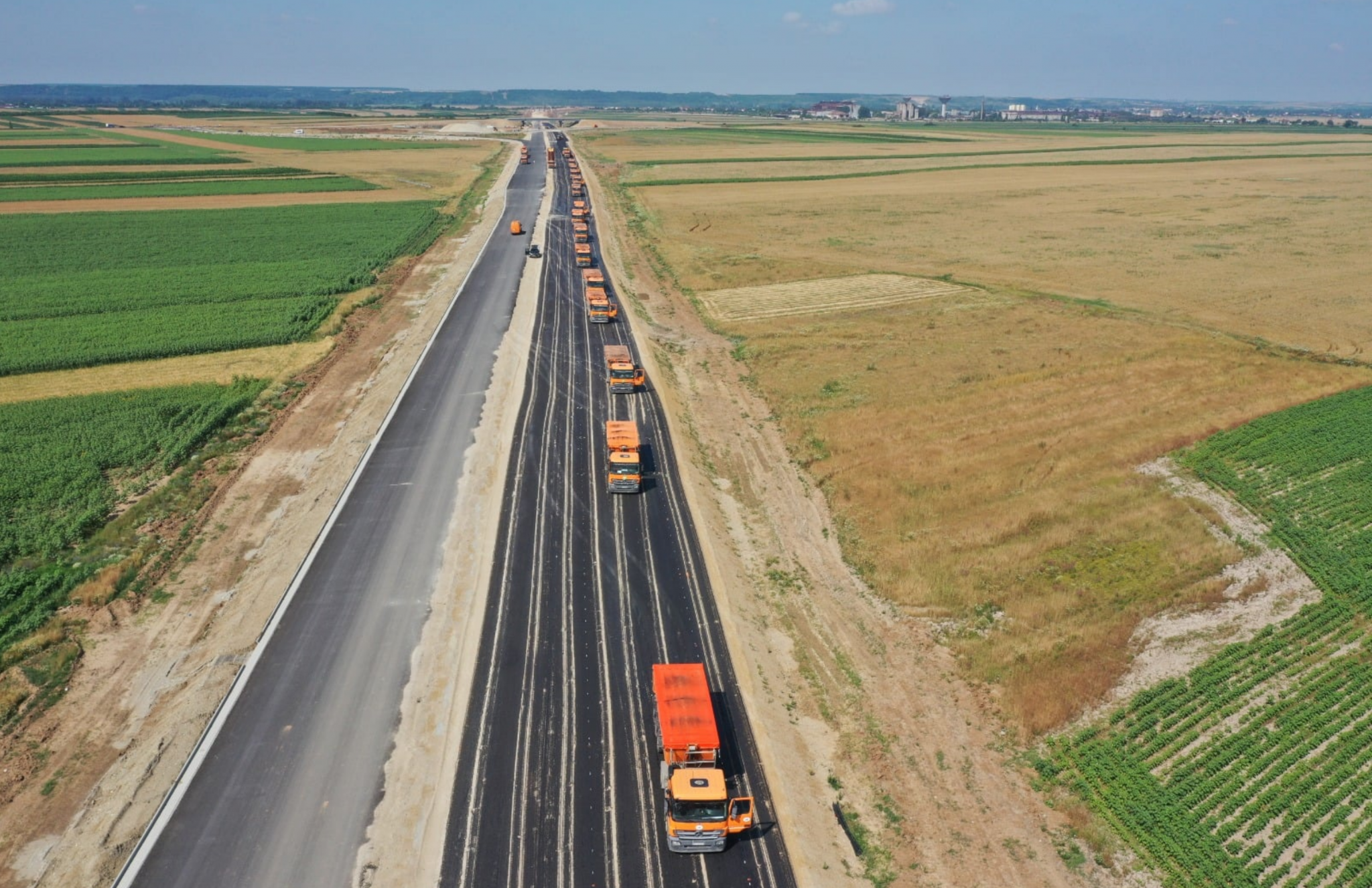 Limita de viteză pe autostradă ar putea crește la 140 km/h. Propunere către Parlament