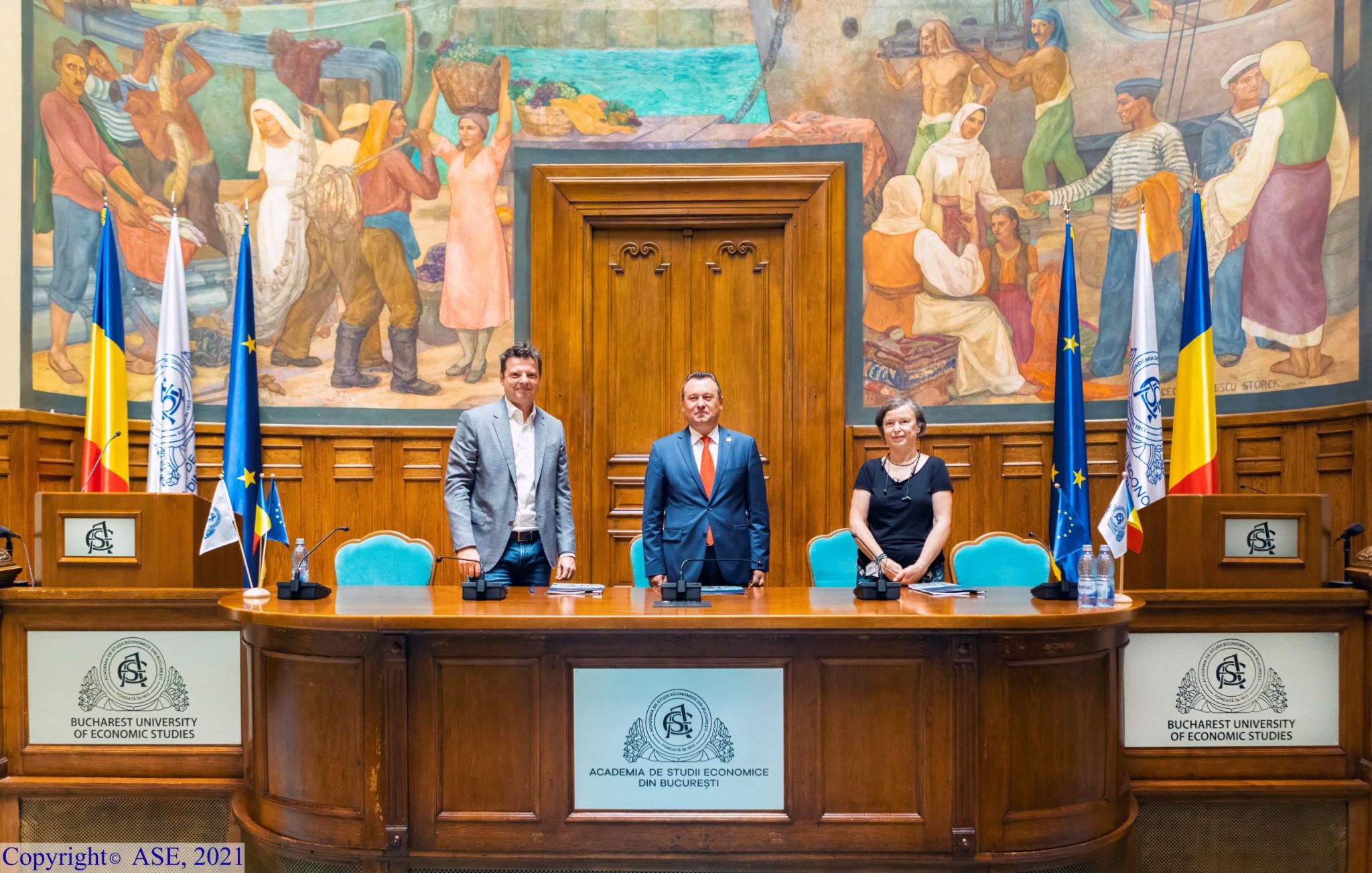 One United Properties sprijină restaurarea frescei din Aula Academiei de Studii Economice