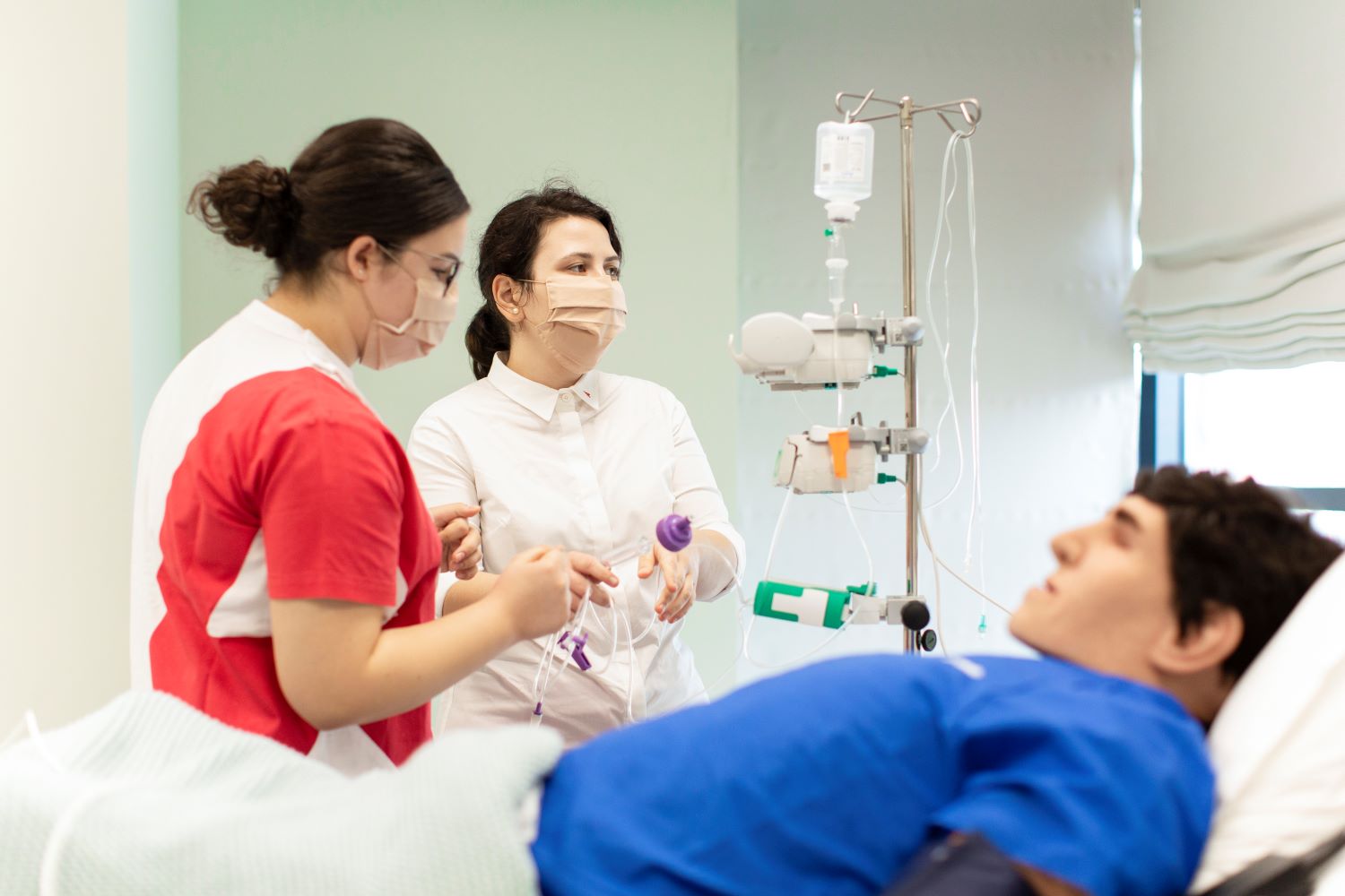 Program de studii universitare pentru asistenți medicali