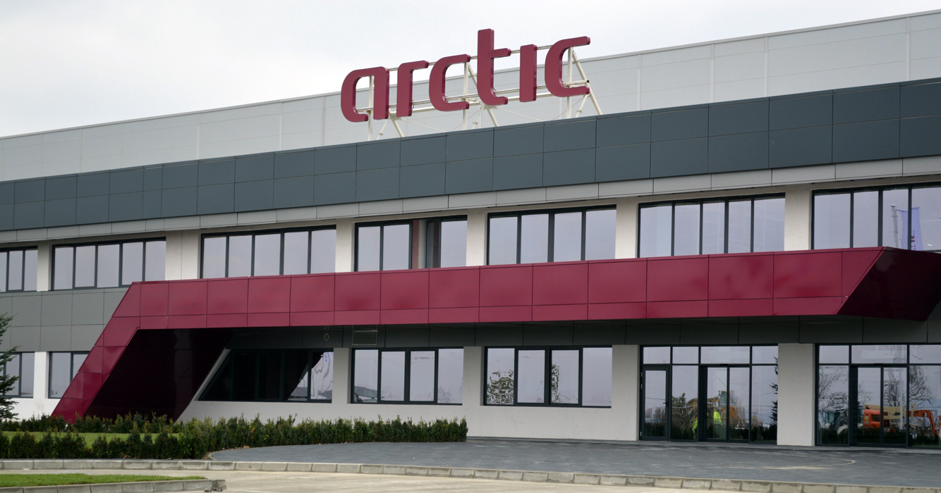 Arctic-fabrica