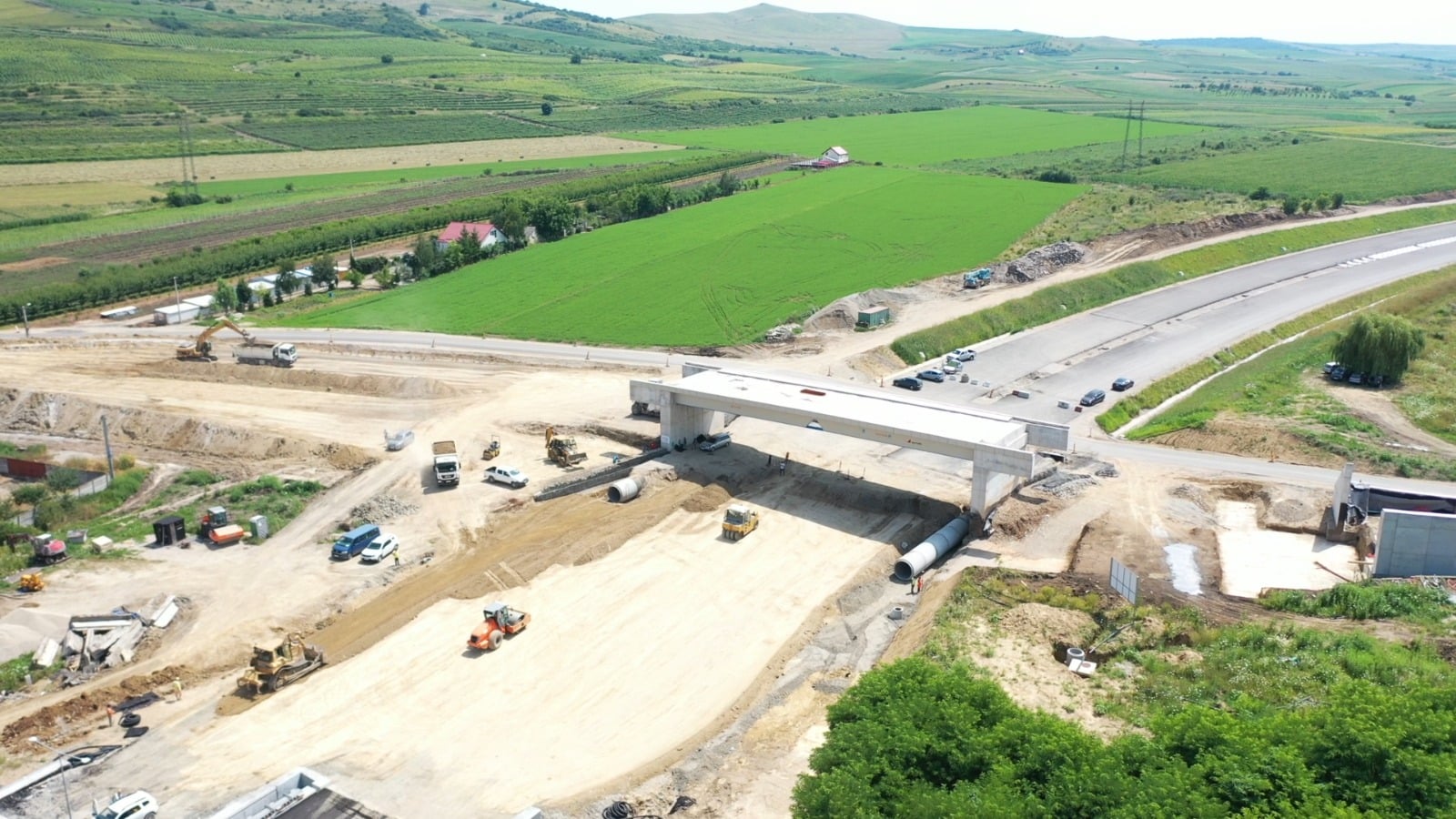 Autostrada Sebeș - Turda, gata în proporție de 90%. Se va deschide în acest an 5 232739180 2565968956882184 4938599707676449550 n