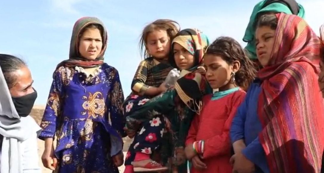 Peste 500.000 de persoane vor fugi din Afganistan până la finalul anului