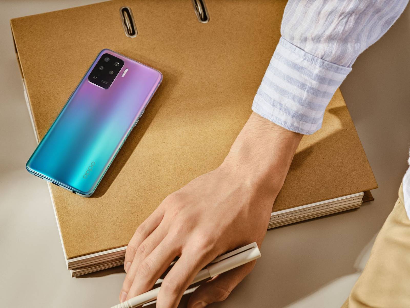 Cât sunt dispuși românii să cheltuiască pe un smartphone