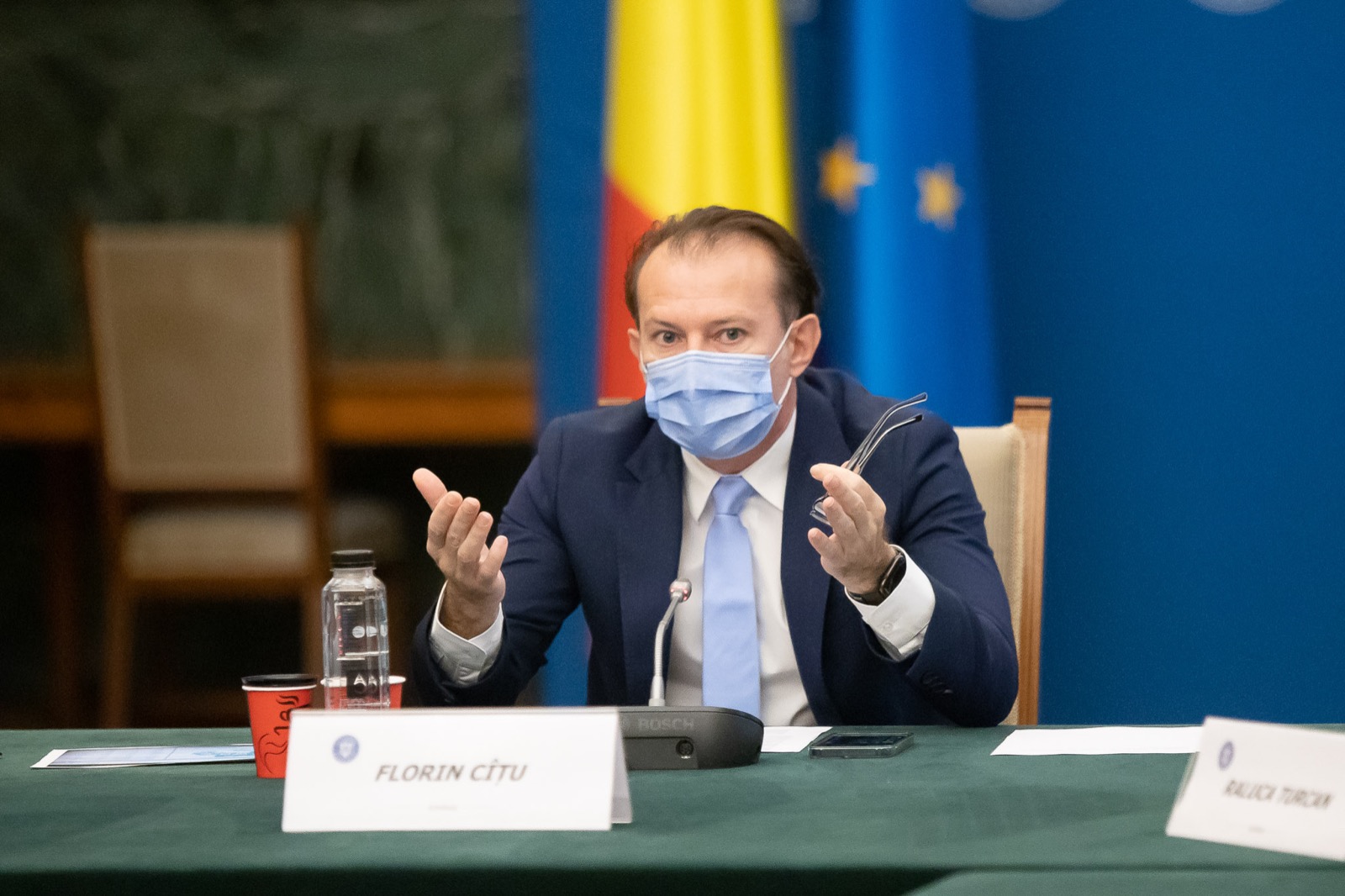 Guvernul caută soluții pentru compensarea consumatorilor vulnerabili, în fața valului de scumpiri al energiei 1 citu suparat 2