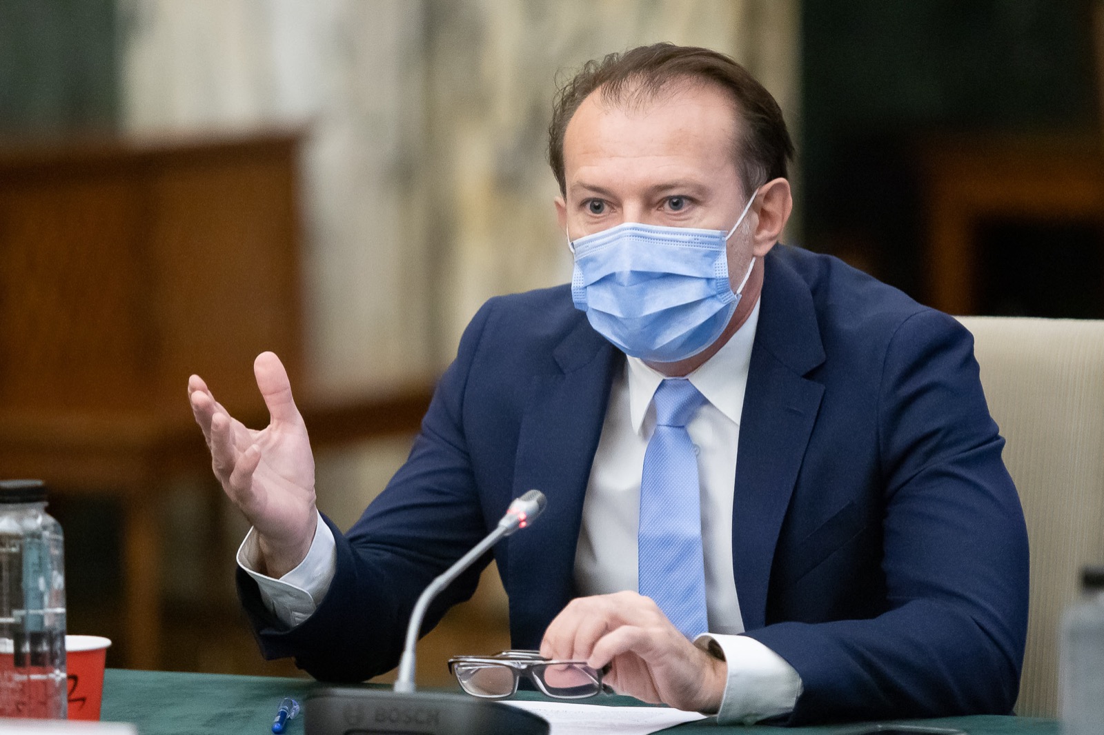 Guvernul caută soluții pentru compensarea consumatorilor vulnerabili, în fața valului de scumpiri al energiei 2 citu suparat