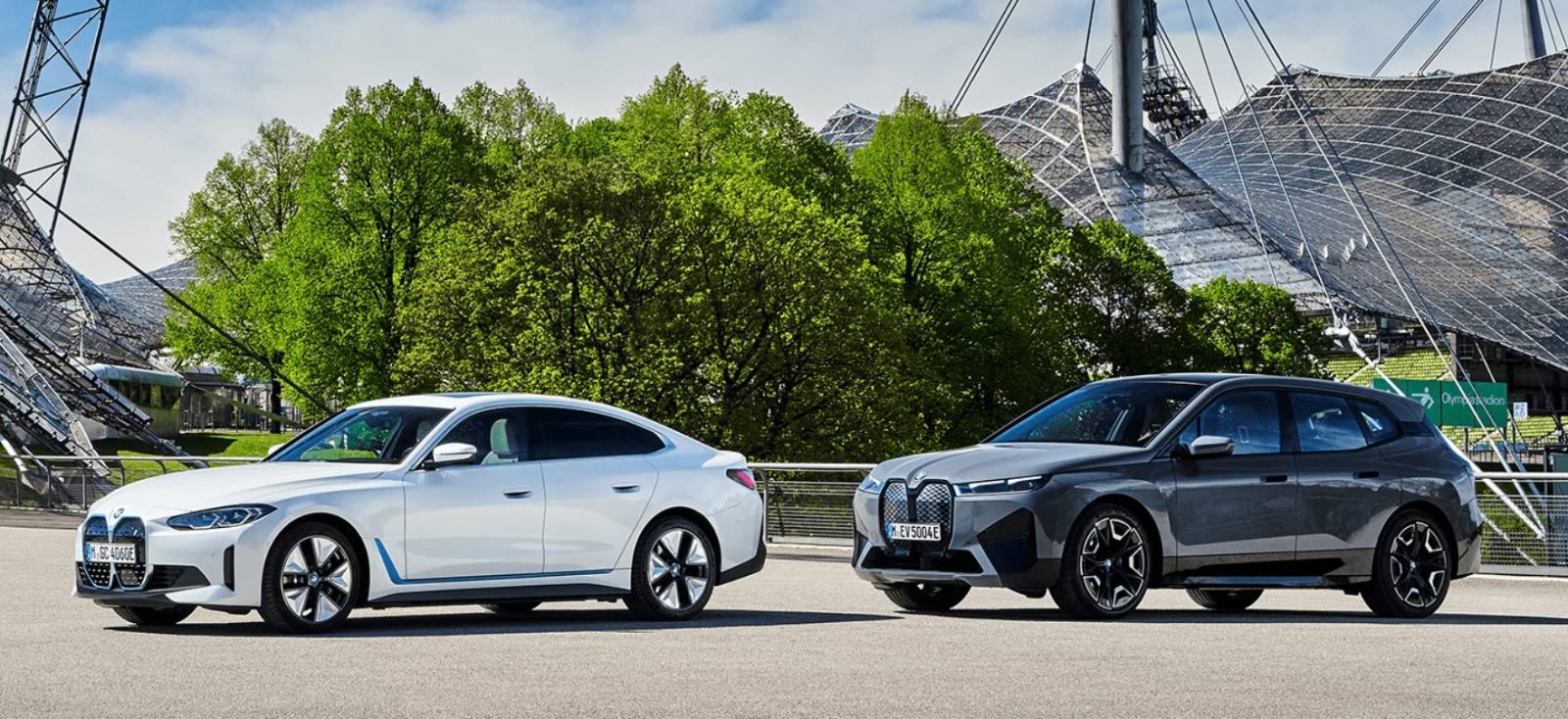 Zeci de români și-au comandat noile modele BMW electrice