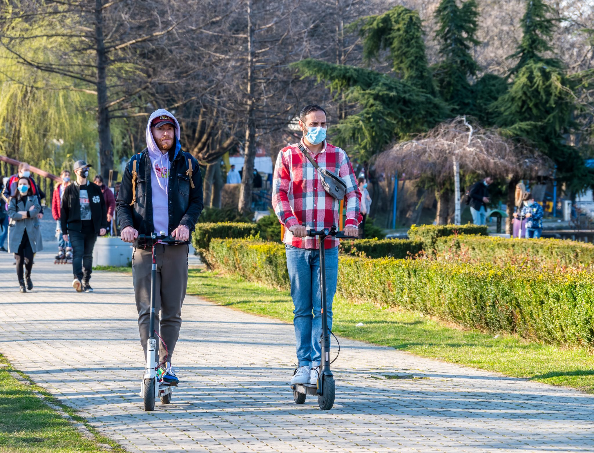 Restricții dure în România. Masca de protecție, obligatorie peste tot. Accesul la activități doar cu...