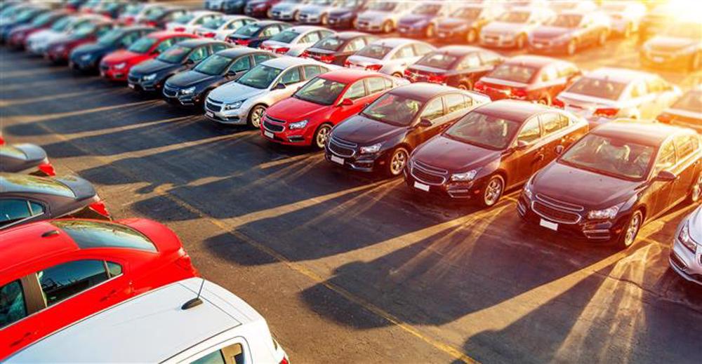 Creștere a înmatriculărilor de autoturisme noi în România