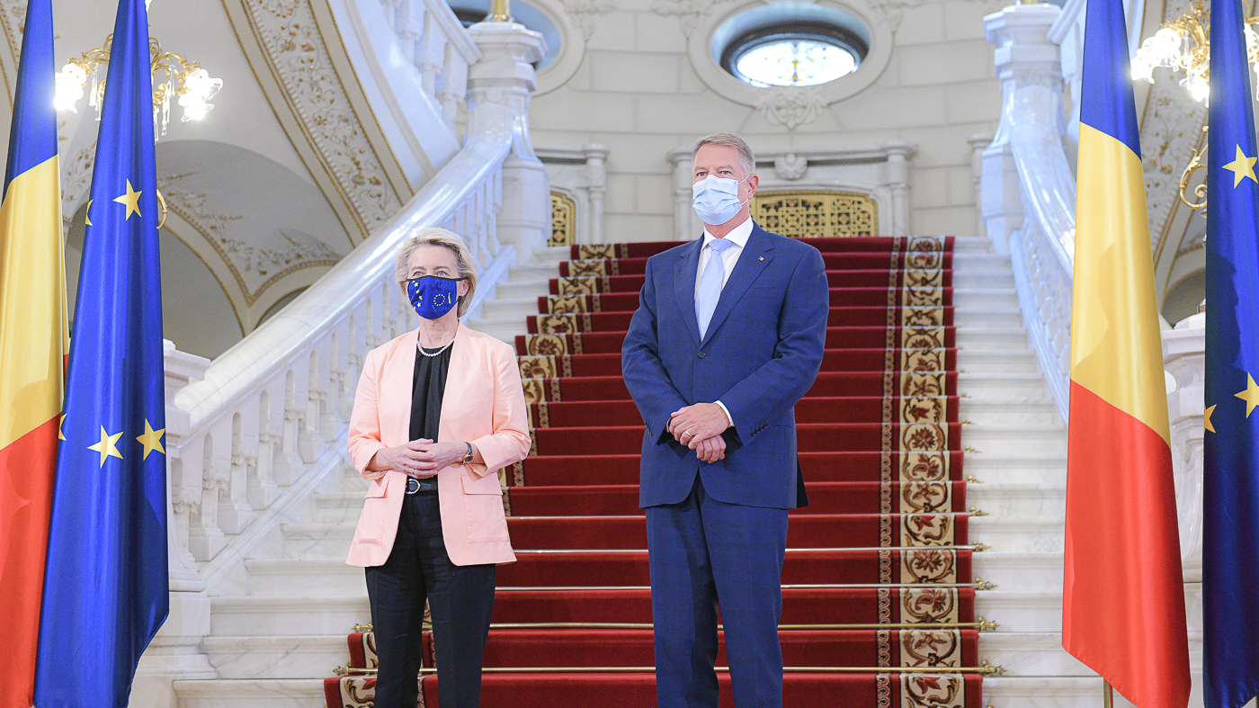 PNRR pentru România a fost aprobat. Granturi de 14,2 miliarde de euro și împrumuturi de 14,9 miliarde de euro 5 ursula von der leyen in romania aprobarea PNRR 2021 3