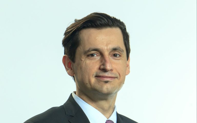 Danone Romania Robert Jasinski scaled e1633090108133