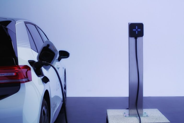 LEKTRI.CO lansează SVIK