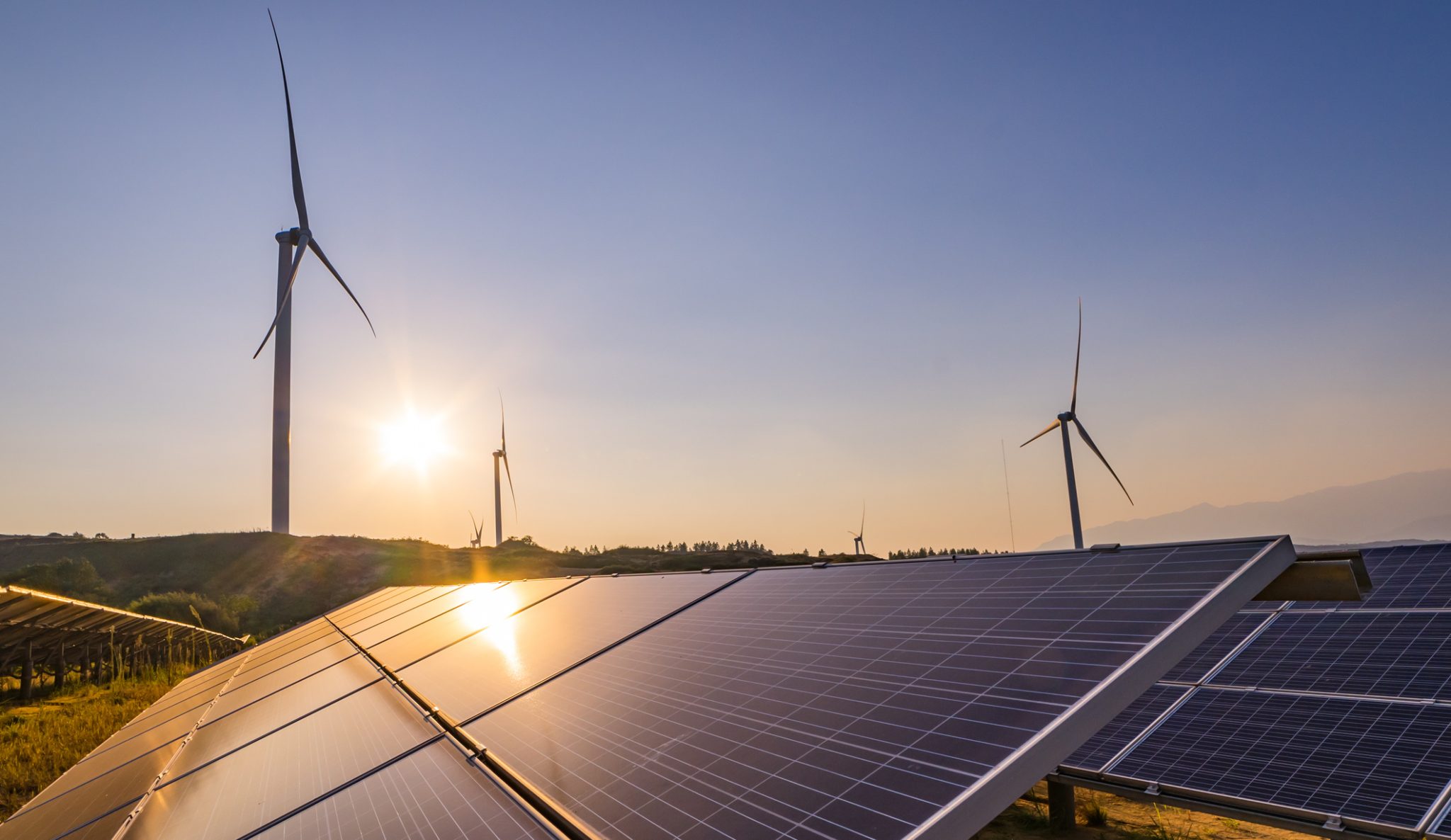 Fabrica de mobilă LEMET de la Câmpina va avea energie din panouri fotovoltaice