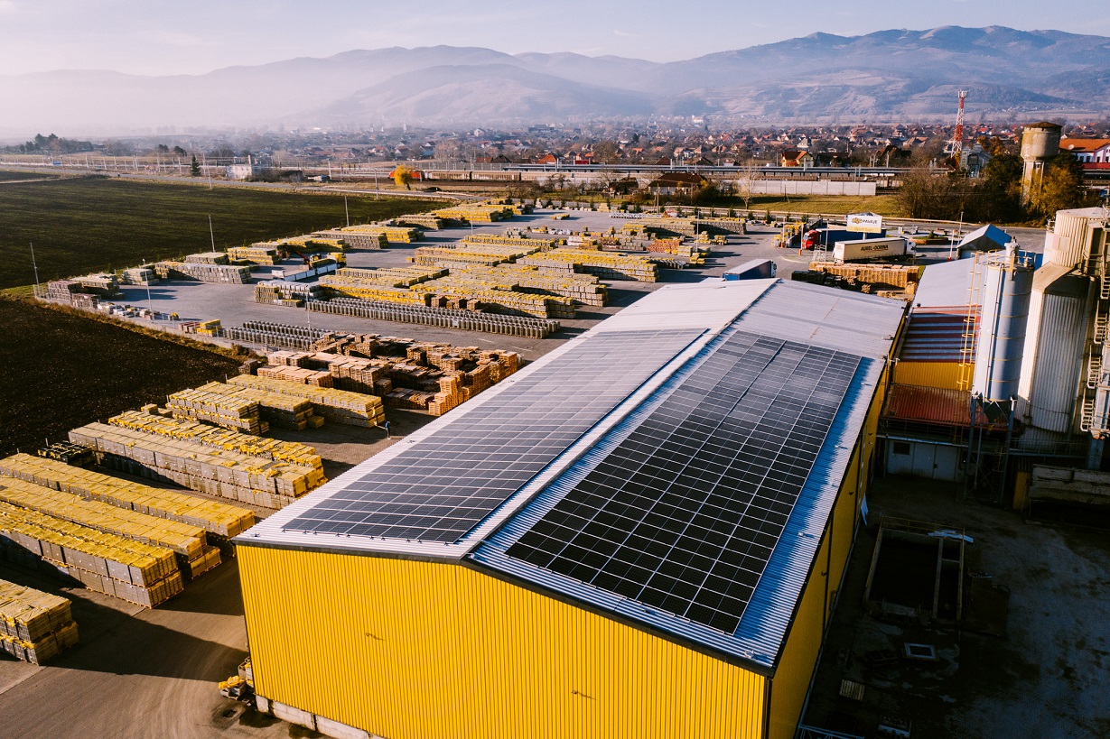 Investiție Elis Pavaje de 150.000 de euro în panouri fotovoltaice