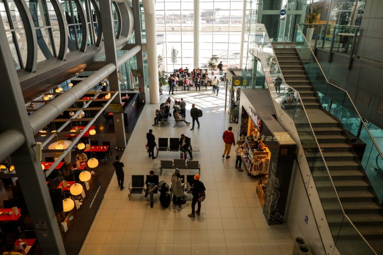 Aeroportul Henri Coanda