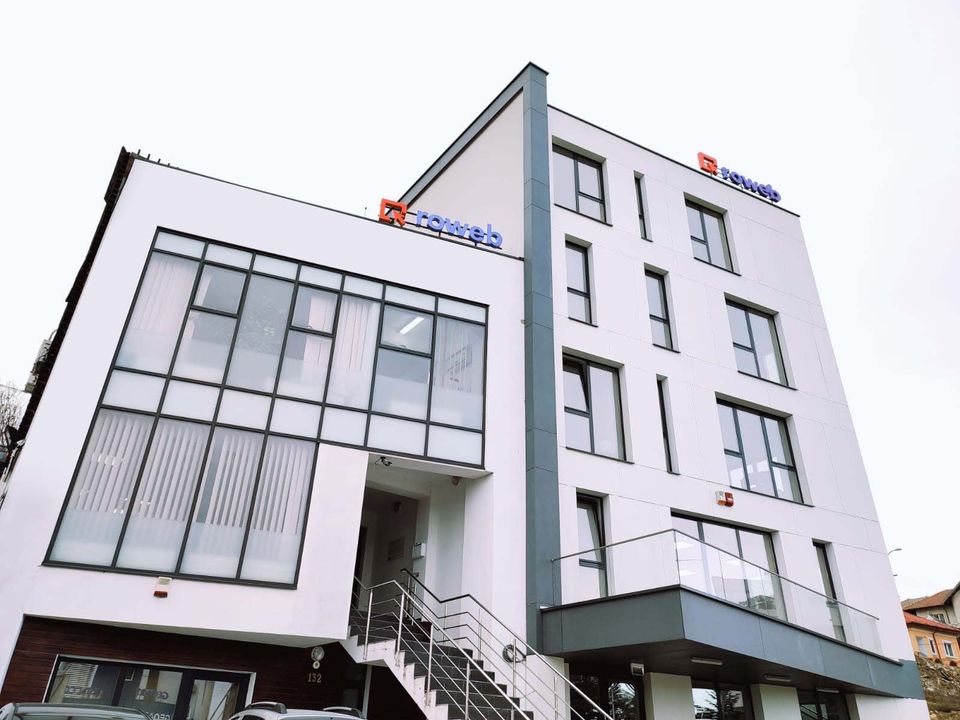 Cifra de afaceri Roweb, în creștere cu 20%. Compania se extinde la nivel internațional