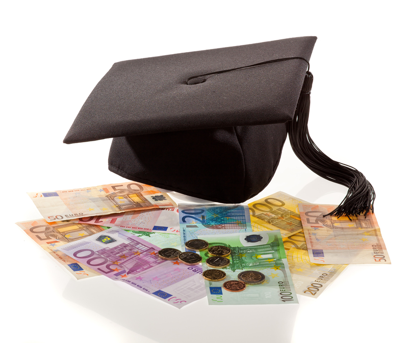 Cât te costă să studiezi în străinătate