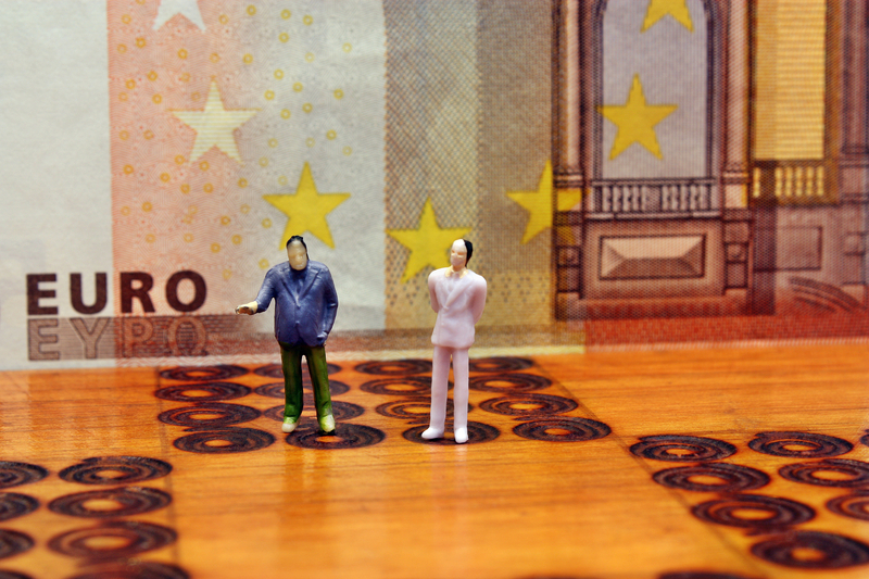 Salario: Cât câștigă angajații din banking