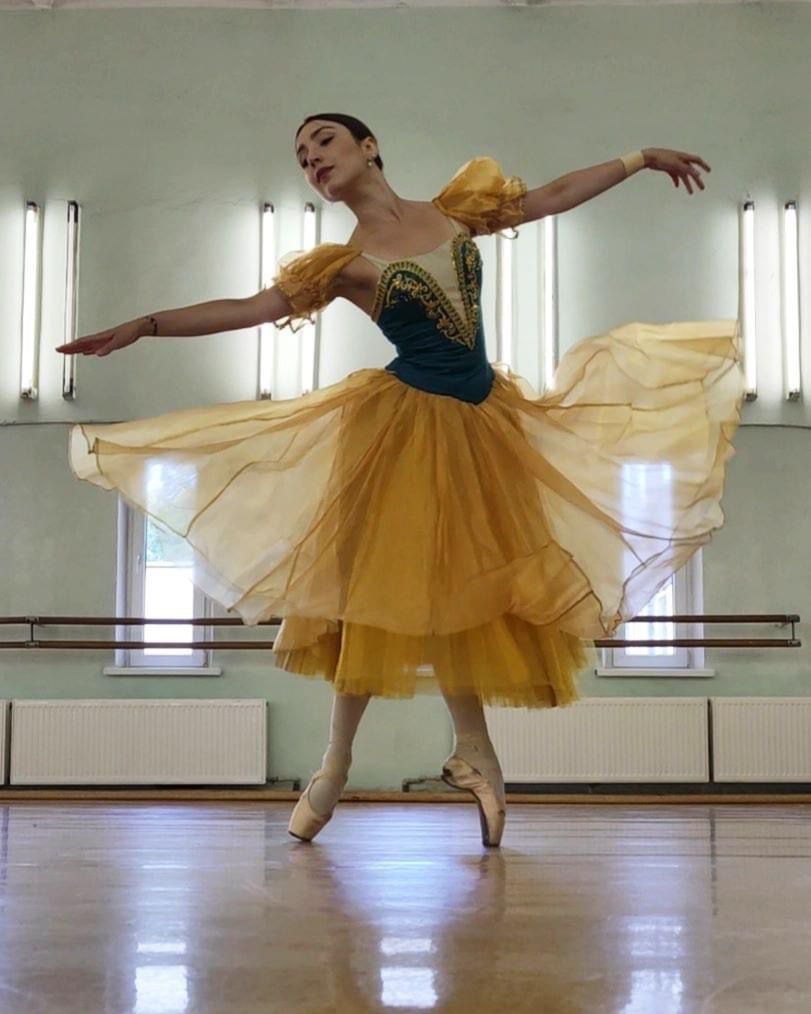Biz Good News. Balerinele operei din Odesa lucrează acum la Opera Națională București