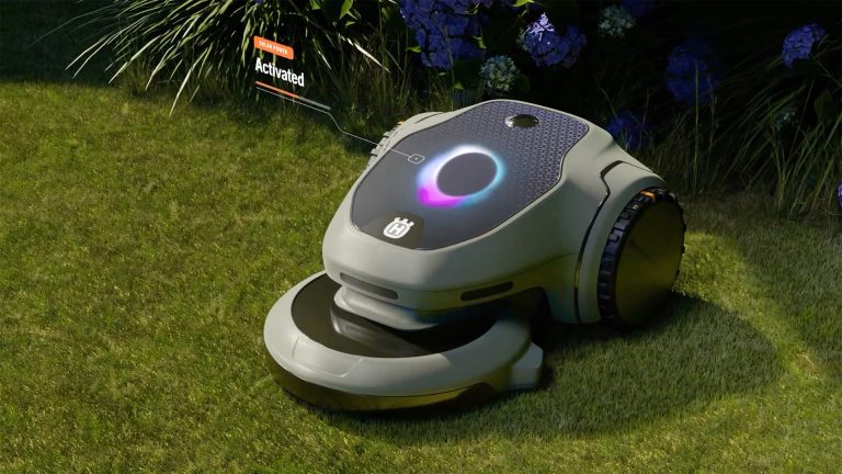 HQ Future of Lawn care event v7 ENG.00 15 21 03.Still002