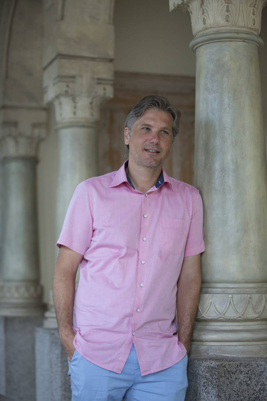 Dana Bulat, Alina Damaschin, Alexandru Teodorescu & Radu Pilat reprezintă România în juriile Cannes Lions 2022 4 Alex Teodorescu în juriul Cannes Lions 2022