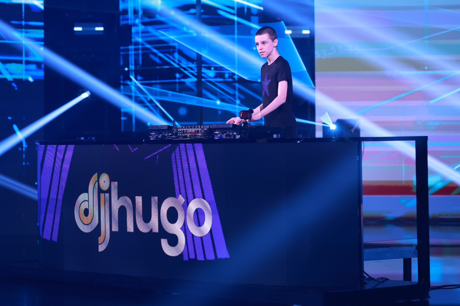 DJ Hugo, de la Românii au talent vine pe scena SAGA Festival