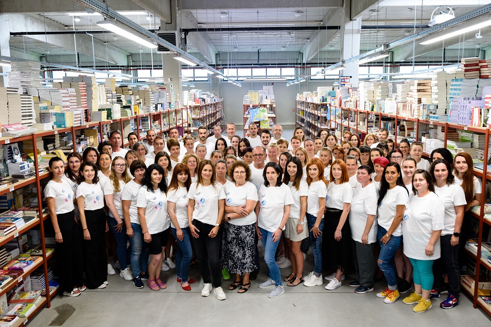 Cartea pentru copii ajunge la 25% în vânzările Libris