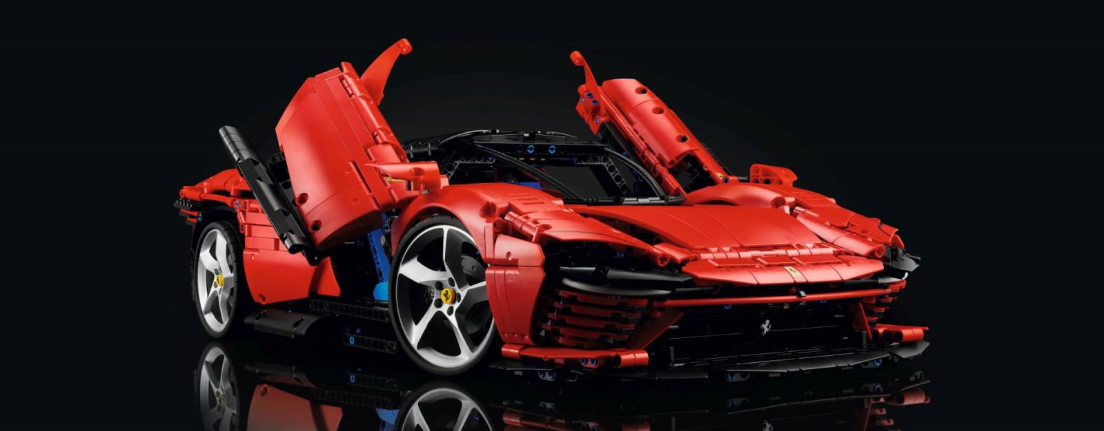 Ferrari Daytona SP3, noua machetă LEGO Technic